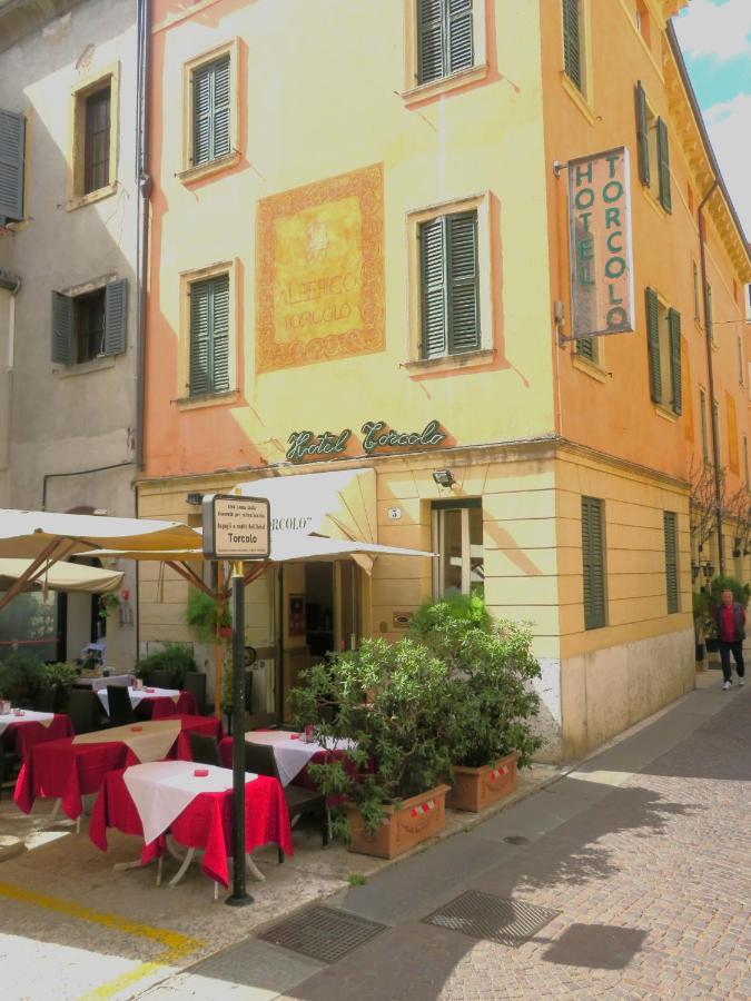 Hotel Torcolo "Residenze Del Cuore" เวโรนา ภายนอก รูปภาพ