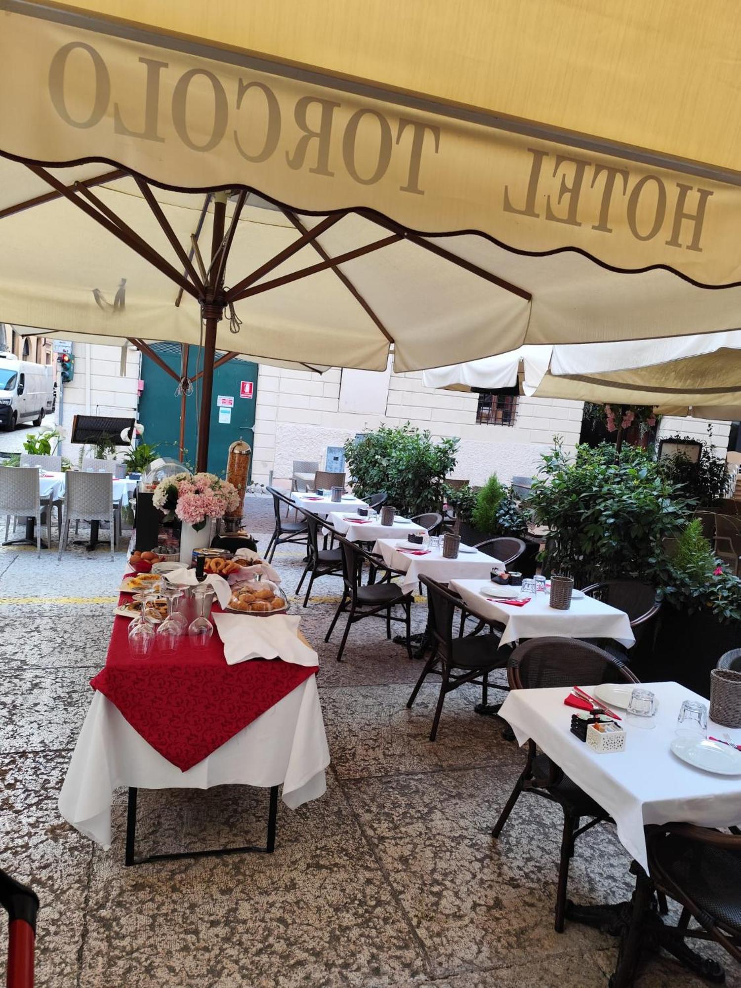 Hotel Torcolo "Residenze Del Cuore" เวโรนา ภายนอก รูปภาพ